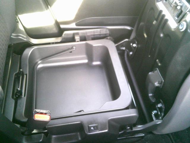 ����D�]������Ȃ̍��ʂ������グ��Ǝ����̂����V�[�g�A���_�[�{�b�N�X�����肻�̂܂܎����o����悤�ɂȂ��Ă��܂��I