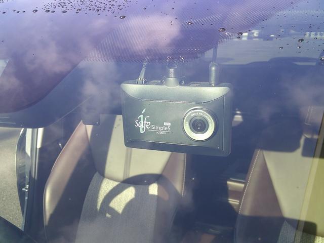 ヤリスクロス ハイブリッドＺ　４ＷＤ　トヨタセーフティセンス　純正８インチディスプレイオーディオ　メモリーナビ　パノラマモニター　ドライブレコーダー　ビルトインＥＴＣ　パワーシート　シートヒーター　レーダークルーズコントロール　パーキングセンサー（31枚目）