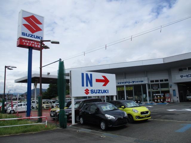 ヤリスクロス ハイブリッドＺ　４ＷＤ　トヨタセーフティセンス　純正８インチディスプレイオーディオ　メモリーナビ　パノラマモニター　ドライブレコーダー　ビルトインＥＴＣ　パワーシート　シートヒーター　レーダークルーズコントロール　パーキングセンサー（55枚目）