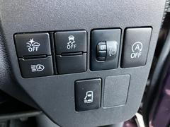 �������ȥޥ��å��ϥ��ӡ�����ե���ȥ��饹�����֤��줿��������餬�и��֤䳹ϩ���ʤɤ��Τ��ƥϥ��ӡ���Υ����ӡ����ư���ڤ��ؤ��Ƥ���ޤ��� 4