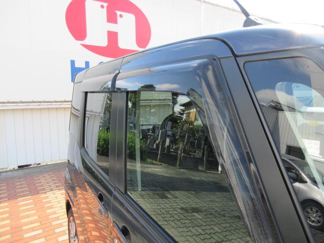 ｅＫスペースカスタム カスタムＴ　純正ナビ／Ｂカメラ／横滑防止／オート付ＨＩＤ＆フォグ／純１５ＡＷ／オート格納ミラー／ウィンカーミラー／インテリキー／プッシュスタート／革巻ステア／ＥＴＣ／ドアバイザー／（64枚目）