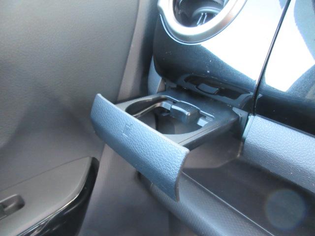 ハスラー ＪスタイルＩＩ　フルセグナビ／衝突軽減Ｂ／ＳＷ付革巻ステア／前席暖シート／オート付ＨＩＤ＆フォグ／ウィンカーミラー／インテリキー／プッシュスタート／純１５ＡＷ／ルーフキャリア／ドアバイザー／（26枚目）