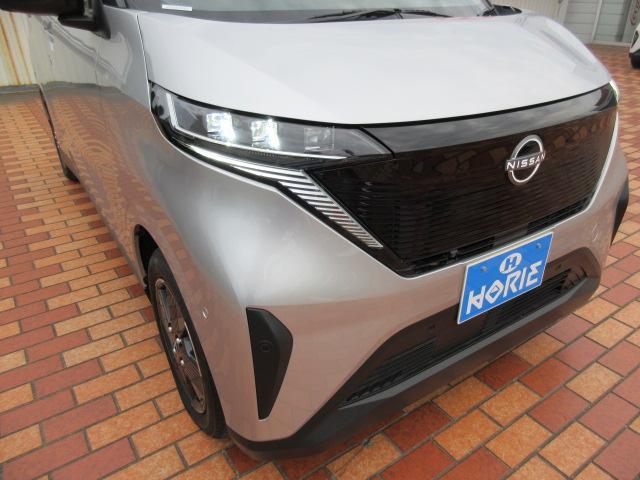 夜道や悪天候時も明るく照らし長寿命のＬＥＤライトも装備！