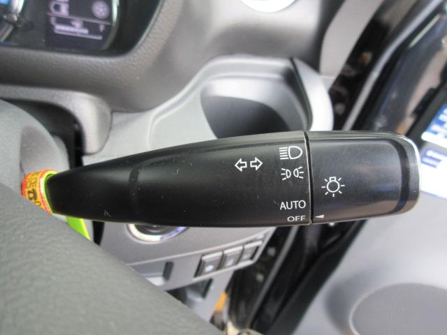 スペーシアカスタム XS Dオーディオ/フルセグTV・CD再生・Bluetooth/全方位M/衝突軽減B/D席暖シート/SW付革巻ステア/両電動ドア/オート付HID&フォグ/オート格納ミラー/純15AW/インテリキー/(28枚目)