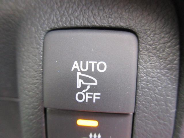 Ｎ－ＢＯＸスラッシュ Ｘ・ターボパッケージ　純Ｆセグメモリーナビ／Ｂカメラ／クルコン／前席シートヒーター／オートライト／ターボ／ＨＩＤライト／フォグ／純１５ＡＷ／オートＡＣ／ベンチシート／ＥＴＣ／衝突軽減ブレーキ／Ｉ－ＳＴＯＰ／（12枚目）