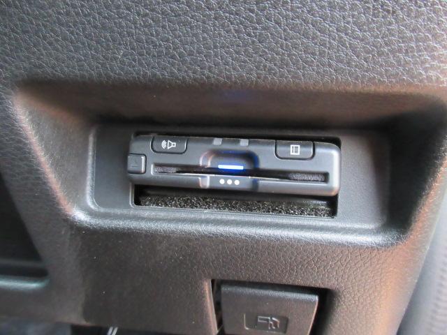 スペーシアカスタム ハイブリッドＸＳ　Ｓｔｒａｄａナビ／Ｂカメラ／ＥＴＣ／Ｄ席シートヒーター／両電動ドア／オートハイビーム／オート付ＬＥＤ＆フォグ／オートＡＣ／オート電格ミラー／純１５ＡＷ／セーフティサポート／インテリキー／（26枚目）