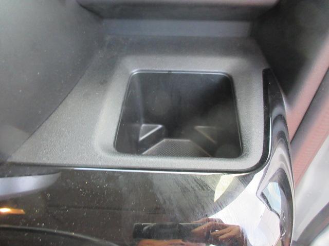 スペーシアカスタム ハイブリッドＸＳ　Ｓｔｒａｄａナビ／Ｂカメラ／ＥＴＣ／Ｄ席シートヒーター／両電動ドア／オートハイビーム／オート付ＬＥＤ＆フォグ／オートＡＣ／オート電格ミラー／純１５ＡＷ／セーフティサポート／インテリキー／（28枚目）