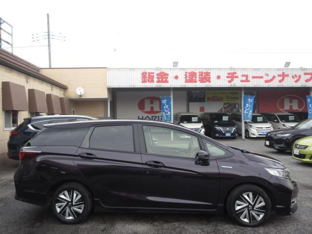 シャトル ハイブリッドＸ　ホンダセンシング　純正ナビ　フルセグ　バックカメラ　オートＬＥＤ＆フォグ　レーダークルーズ　パドルシフト　ハーフレザーシート　シートヒーター　衝突軽減ブレーキ　ＬＫＡ　誤発進抑制　ＥＴＣ　ＤＶＤ　Ｂｌｕｅｔｏｏｔｈ（72枚目）
