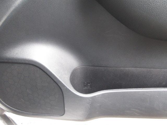 クラウンハイブリッド ロイヤルサルーン　純正８型ナビ　フルセグ　Ｂカメラ　ＰＣＳ　レーダークルーズ　オートＨＩＤ＆フォグ　電動シート　シートヒーター　純正１６ＡＷ　コーナーセンサー　純正ドラレコ　ＥＴＣ　ＤＶＤ　音楽録音　Ｂｌｕｅｔｏｏｔｈ（35枚目）