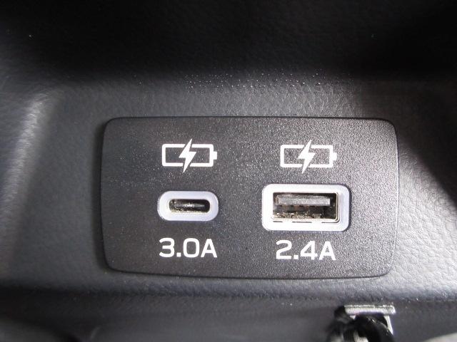 インプレッサ ＳＴ－Ｈ　１１．５型ディスプレイ　フルセグ　マルチビューモニター　サンルーフ　レーダークルーズ　オートＬＥＤ＆フォグ　ＳＲＶＤ　ＬＫＡ　シートヒーター　本革　電動シート　純正１７ＡＷ　前後ドラレコ　ＥＴＣ（36枚目）