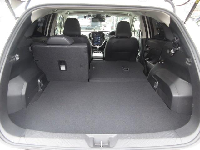 インプレッサ ＳＴ－Ｈ　１１．５型ディスプレイ　フルセグ　マルチビューモニター　サンルーフ　レーダークルーズ　オートＬＥＤ＆フォグ　ＳＲＶＤ　ＬＫＡ　シートヒーター　本革　電動シート　純正１７ＡＷ　前後ドラレコ　ＥＴＣ（38枚目）