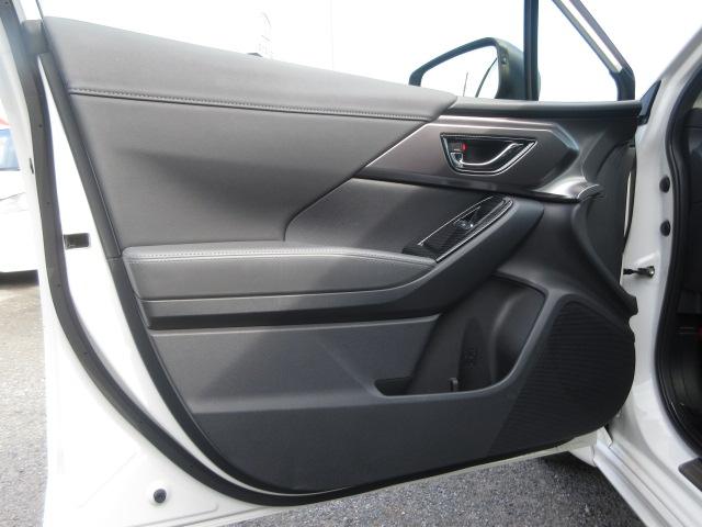 インプレッサ ＳＴ－Ｈ　１１．５型ディスプレイ　フルセグ　マルチビューモニター　サンルーフ　レーダークルーズ　オートＬＥＤ＆フォグ　ＳＲＶＤ　ＬＫＡ　シートヒーター　本革　電動シート　純正１７ＡＷ　前後ドラレコ　ＥＴＣ（57枚目）