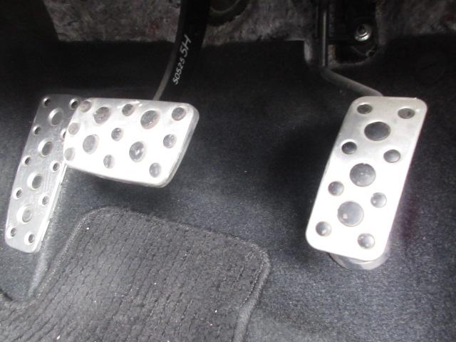 インプレッサスポーツ 2.0i-Sアイサイト カロッツェリアナビ フルセグ Bカメラ アイサイトVer.3 LKA レーダークルーズ 本革 電動シート シートヒーター オートHID&フォグ ETC 純正17アルミ 4WD パドルシフト(39枚目)