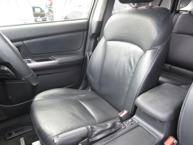 インプレッサスポーツ 2.0i-Sアイサイト カロッツェリアナビ フルセグ Bカメラ アイサイトVer.3 LKA レーダークルーズ 本革 電動シート シートヒーター オートHID&フォグ ETC 純正17アルミ 4WD パドルシフト(54枚目)