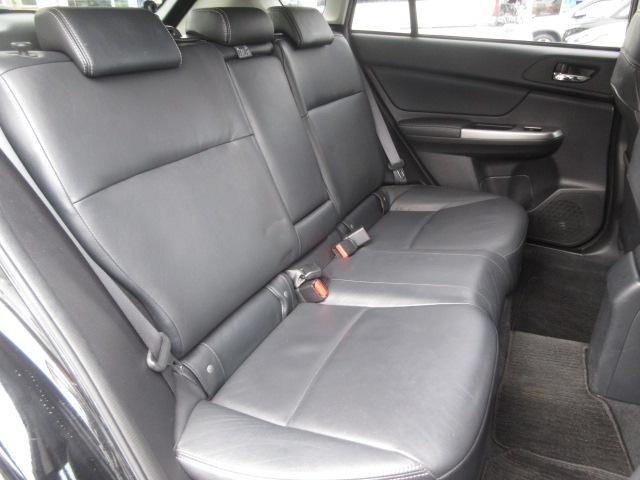 インプレッサスポーツ 2.0i-Sアイサイト カロッツェリアナビ フルセグ Bカメラ アイサイトVer.3 LKA レーダークルーズ 本革 電動シート シートヒーター オートHID&フォグ ETC 純正17アルミ 4WD パドルシフト(57枚目)