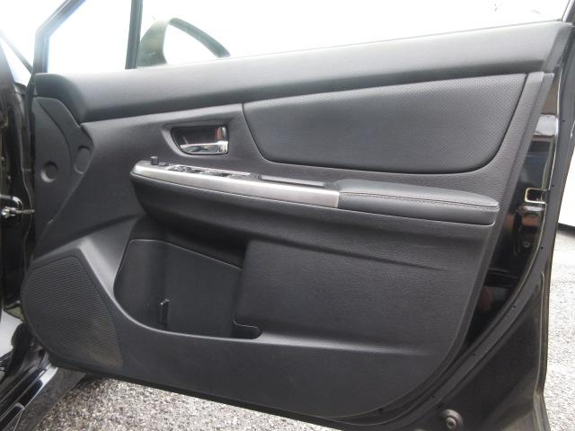 インプレッサスポーツ 2.0i-Sアイサイト カロッツェリアナビ フルセグ Bカメラ アイサイトVer.3 LKA レーダークルーズ 本革 電動シート シートヒーター オートHID&フォグ ETC 純正17アルミ 4WD パドルシフト(58枚目)