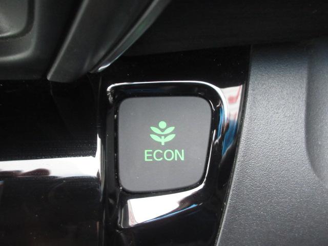 フリードハイブリッド ハイブリッド・G 純正9型ナビ フルセグ Bカメラ ホンダセンシング LKA CMBS レーダークルーズ 両側電動ドア オートLEDライト シートヒーター 半革シート 純正15AW ETC 前後ドラレコ DVD 録音(24枚目)