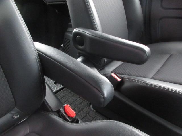 フリードハイブリッド ハイブリッド・G 純正9型ナビ フルセグ Bカメラ ホンダセンシング LKA CMBS レーダークルーズ 両側電動ドア オートLEDライト シートヒーター 半革シート 純正15AW ETC 前後ドラレコ DVD 録音(39枚目)