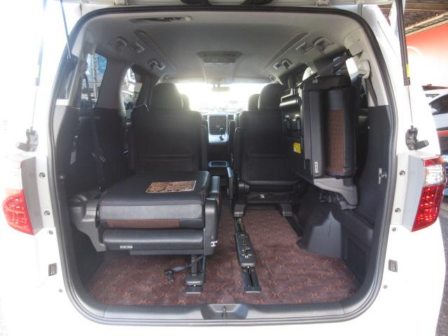 アルファード 240S タイプゴールドII アルパイン9型ナビ フルセグ Bカメラ フリップダウンモニター 両側電動ドア クルコン オート付HID&フォグ パワーバックドア 半革シート 純正18アルミ DVD 音楽録音 Bluetooth(40枚目)