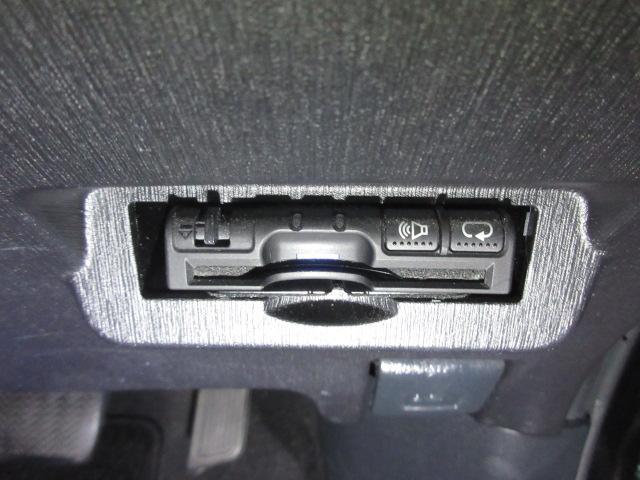 プリウスアルファ Ｇツーリングセレクション　社外ナビ　フルセグ　バックカメラ　オートＬＥＤ＆フォグ　モデリスタエアロ　ＥＴＣ　ワンオーナー　スイッチ付ハンドル　スマートキー　ＤＶＤ　ＳＤ録音　Ｂｌｕｅｔｏｏｔｈ（21枚目）