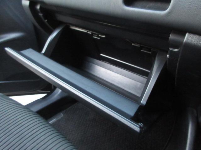 プリウスアルファ Ｇツーリングセレクション　社外ナビ　フルセグ　バックカメラ　オートＬＥＤ＆フォグ　モデリスタエアロ　ＥＴＣ　ワンオーナー　スイッチ付ハンドル　スマートキー　ＤＶＤ　ＳＤ録音　Ｂｌｕｅｔｏｏｔｈ（22枚目）