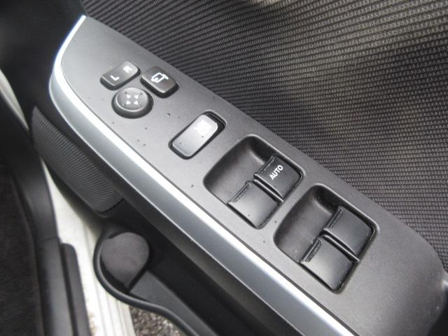 ソリオ ハイブリッドSZ 純正8型ナビ フルセグ Bカメラ フリップダウンモニター 両側電動ドア クルコン オートHID&フォグ シートヒーター 純正15AW デュアルカメラブレーキサポート LDA コーナーセンサ―(22枚目)