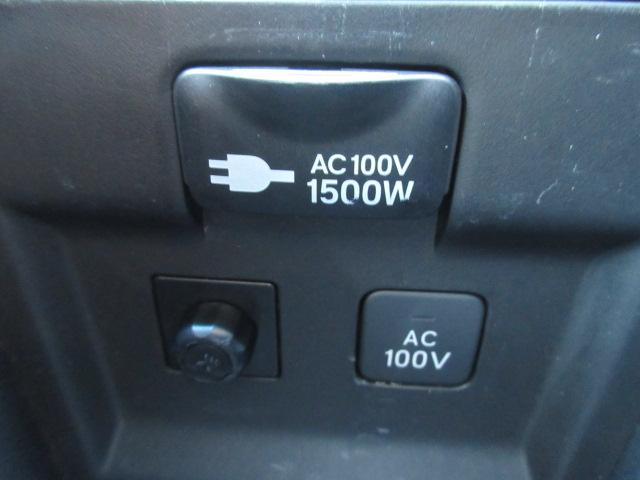 ステップワゴンスパーダ スパーダハイブリッド　Ｇ・ＥＸ　ホンダセンシング　純正９型ナビ　フルセグ　マルチビューカメラ　両側電動ドア　レーダークルーズ　本革　シートヒーター　オートＬＥＤ＆フォグ　ＬＫＡ　ＥＴＣ　わくわくゲート　純正１６ＡＷ　ＡＣ１００Ｖ　Ｂｌｕｅｔｏｏｔｈ（28枚目）