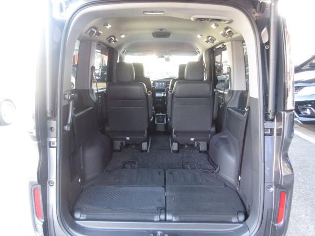 ステップワゴンスパーダ スパーダハイブリッド　Ｇ・ＥＸ　ホンダセンシング　純正９型ナビ　フルセグ　マルチビューカメラ　両側電動ドア　レーダークルーズ　本革　シートヒーター　オートＬＥＤ＆フォグ　ＬＫＡ　ＥＴＣ　わくわくゲート　純正１６ＡＷ　ＡＣ１００Ｖ　Ｂｌｕｅｔｏｏｔｈ（42枚目）