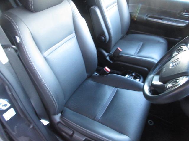 ステップワゴンスパーダ スパーダハイブリッド　Ｇ・ＥＸ　ホンダセンシング　純正９型ナビ　フルセグ　マルチビューカメラ　両側電動ドア　レーダークルーズ　本革　シートヒーター　オートＬＥＤ＆フォグ　ＬＫＡ　ＥＴＣ　わくわくゲート　純正１６ＡＷ　ＡＣ１００Ｖ　Ｂｌｕｅｔｏｏｔｈ（51枚目）