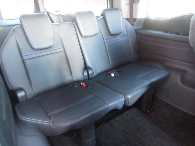 ステップワゴンスパーダ スパーダハイブリッド　Ｇ・ＥＸ　ホンダセンシング　純正９型ナビ　フルセグ　マルチビューカメラ　両側電動ドア　レーダークルーズ　本革　シートヒーター　オートＬＥＤ＆フォグ　ＬＫＡ　ＥＴＣ　わくわくゲート　純正１６ＡＷ　ＡＣ１００Ｖ　Ｂｌｕｅｔｏｏｔｈ（56枚目）