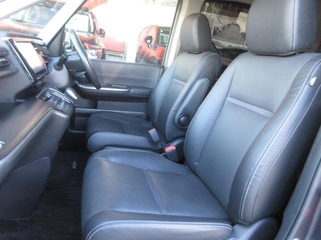 ステップワゴンスパーダ スパーダハイブリッド　Ｇ・ＥＸ　ホンダセンシング　純正９型ナビ　フルセグ　マルチビューカメラ　両側電動ドア　レーダークルーズ　本革　シートヒーター　オートＬＥＤ＆フォグ　ＬＫＡ　ＥＴＣ　わくわくゲート　純正１６ＡＷ　ＡＣ１００Ｖ　Ｂｌｕｅｔｏｏｔｈ（59枚目）