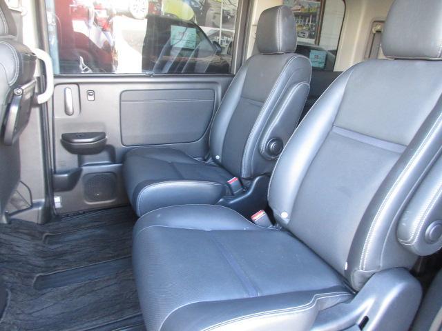 ステップワゴンスパーダ スパーダハイブリッド　Ｇ・ＥＸ　ホンダセンシング　純正９型ナビ　フルセグ　マルチビューカメラ　両側電動ドア　レーダークルーズ　本革　シートヒーター　オートＬＥＤ＆フォグ　ＬＫＡ　ＥＴＣ　わくわくゲート　純正１６ＡＷ　ＡＣ１００Ｖ　Ｂｌｕｅｔｏｏｔｈ（60枚目）