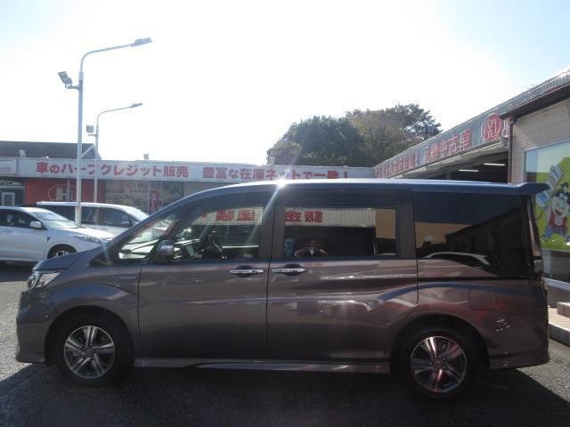 ステップワゴンスパーダ スパーダハイブリッド　Ｇ・ＥＸ　ホンダセンシング　純正９型ナビ　フルセグ　マルチビューカメラ　両側電動ドア　レーダークルーズ　本革　シートヒーター　オートＬＥＤ＆フォグ　ＬＫＡ　ＥＴＣ　わくわくゲート　純正１６ＡＷ　ＡＣ１００Ｖ　Ｂｌｕｅｔｏｏｔｈ（72枚目）