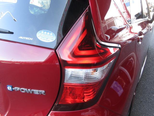 ノート ｅ－パワーニスモ　純正ナビ　フルセグ　アラウンドビューモニター　エマージェンシーブレーキ　ＬＤＡ　オート付ＬＥＤ＆フォグ　コーナーセンサ―　ＥＴＣ　純正ドラレコ　スマートルームミラー　純正１６ＡＷ　ＤＶＤ　ＳＤ録音（42枚目）