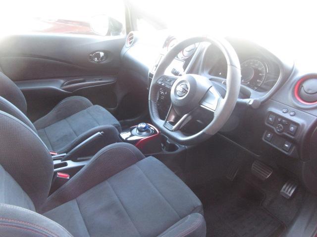 ノート ｅ－パワーニスモ　純正ナビ　フルセグ　アラウンドビューモニター　エマージェンシーブレーキ　ＬＤＡ　オート付ＬＥＤ＆フォグ　コーナーセンサ―　ＥＴＣ　純正ドラレコ　スマートルームミラー　純正１６ＡＷ　ＤＶＤ　ＳＤ録音（48枚目）