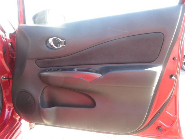 ノート ｅ－パワーニスモ　純正ナビ　フルセグ　アラウンドビューモニター　エマージェンシーブレーキ　ＬＤＡ　オート付ＬＥＤ＆フォグ　コーナーセンサ―　ＥＴＣ　純正ドラレコ　スマートルームミラー　純正１６ＡＷ　ＤＶＤ　ＳＤ録音（56枚目）