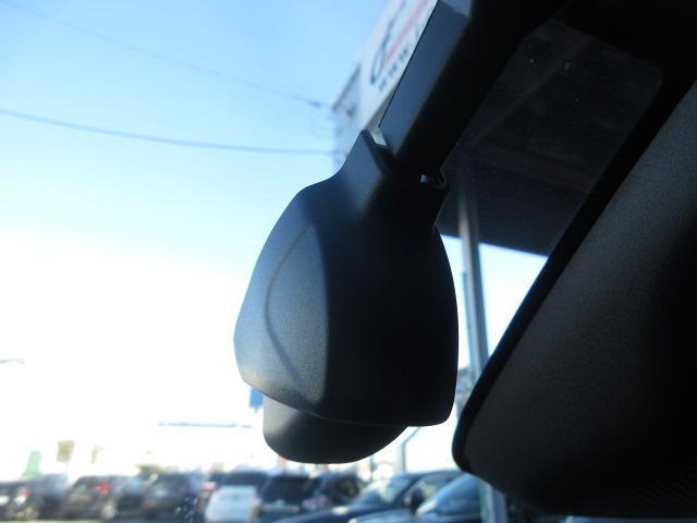 ヴェゼル ｅ：ＨＥＶ　Ｚ　純正９型ナビ　フルセグ　バックカメラ　パワーバックドア　ホンダセンシング　ＬＫＡ　ＢＳＩ　ＣＭＢＳ　レーダークルーズ　オートＬＥＤ＆フォグ　純正１８アルミ　ハーフレザー　ＥＴＣ２．０　前後ドラレコ（31枚目）