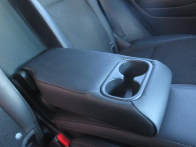 ヴェゼル ｅ：ＨＥＶ　Ｚ　純正９型ナビ　フルセグ　バックカメラ　パワーバックドア　ホンダセンシング　ＬＫＡ　ＢＳＩ　ＣＭＢＳ　レーダークルーズ　オートＬＥＤ＆フォグ　純正１８アルミ　ハーフレザー　ＥＴＣ２．０　前後ドラレコ（39枚目）