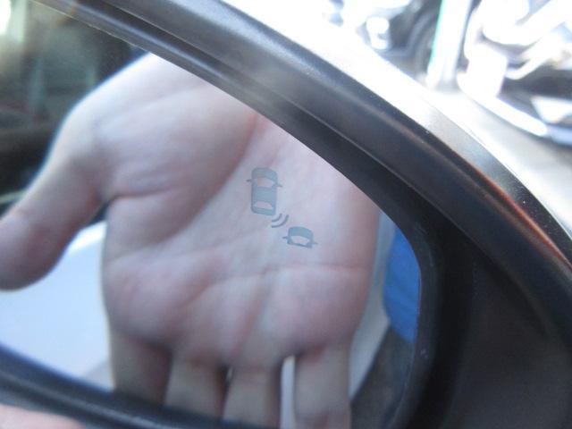 ヴェゼル ｅ：ＨＥＶ　Ｚ　純正９型ナビ　フルセグ　バックカメラ　パワーバックドア　ホンダセンシング　ＬＫＡ　ＢＳＩ　ＣＭＢＳ　レーダークルーズ　オートＬＥＤ＆フォグ　純正１８アルミ　ハーフレザー　ＥＴＣ２．０　前後ドラレコ（49枚目）