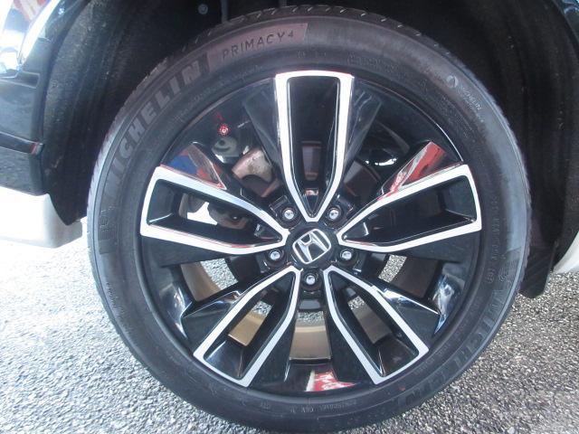 ヴェゼル ｅ：ＨＥＶ　Ｚ　純正９型ナビ　フルセグ　バックカメラ　パワーバックドア　ホンダセンシング　ＬＫＡ　ＢＳＩ　ＣＭＢＳ　レーダークルーズ　オートＬＥＤ＆フォグ　純正１８アルミ　ハーフレザー　ＥＴＣ２．０　前後ドラレコ（66枚目）