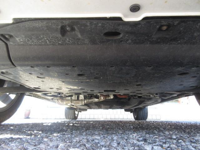 ヴェゼル ｅ：ＨＥＶ　Ｚ　純正９型ナビ　フルセグ　バックカメラ　パワーバックドア　ホンダセンシング　ＬＫＡ　ＢＳＩ　ＣＭＢＳ　レーダークルーズ　オートＬＥＤ＆フォグ　純正１８アルミ　ハーフレザー　ＥＴＣ２．０　前後ドラレコ（79枚目）