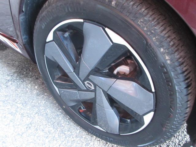 オーラ Ｇ　レザーエディション　純正９型コネクトナビ　フルセグ　アラウンドビューモニター　プロパイロット　ＬＫＡ　ＢＳＭ　コーナーセンサー　レーダークルーズ　オートＬＥＤ＆フォグ　本革　ＥＴＣ２．０　ＢＯＳＥサウンド　純正１７ＡＷ（48枚目）