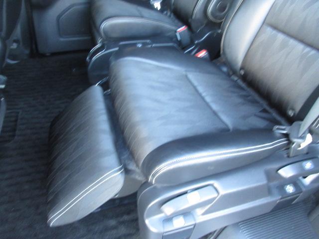 オデッセイ アブソルート・ＥＸホンダセンシング　純正ナビ　フルセグ　Ｂカメラ　両側電動ドア　レーダークルーズ　半革シート　オートＬＥＤ＆フォグ　ホンダセンシング　ＥＴＣ２．０　オットマン　純正１７ＡＷ　ドラレコ　ワンオーナー　Ｉ－ＳＴＯＰ（36枚目）