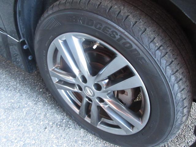 エルグランド ３５０ハイウェイスターアーバンクロムブラックレザー　純正ナビ　全周囲Ｍ　サンルーフ　フリップモニター　シートヒーター　オットマン　ＥＴＣ　コーナーセンサー　両側電動スライドドア　パワーバックドア　オート付ＨＩＤライト＆フォグ　オート格納ウィンカーミラー（44枚目）