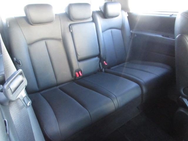 エルグランド ３５０ハイウェイスターアーバンクロムブラックレザー　純正ナビ　全周囲Ｍ　サンルーフ　フリップモニター　シートヒーター　オットマン　ＥＴＣ　コーナーセンサー　両側電動スライドドア　パワーバックドア　オート付ＨＩＤライト＆フォグ　オート格納ウィンカーミラー（55枚目）