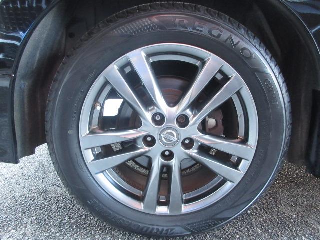 エルグランド ３５０ハイウェイスターアーバンクロムブラックレザー　純正ナビ　全周囲Ｍ　サンルーフ　フリップモニター　シートヒーター　オットマン　ＥＴＣ　コーナーセンサー　両側電動スライドドア　パワーバックドア　オート付ＨＩＤライト＆フォグ　オート格納ウィンカーミラー（64枚目）