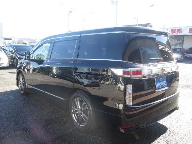 エルグランド ３５０ハイウェイスターアーバンクロムブラックレザー　純正ナビ　全周囲Ｍ　サンルーフ　フリップモニター　シートヒーター　オットマン　ＥＴＣ　コーナーセンサー　両側電動スライドドア　パワーバックドア　オート付ＨＩＤライト＆フォグ　オート格納ウィンカーミラー（73枚目）