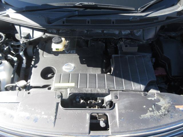 エルグランド ３５０ハイウェイスターアーバンクロムブラックレザー　純正ナビ　全周囲Ｍ　サンルーフ　フリップモニター　シートヒーター　オットマン　ＥＴＣ　コーナーセンサー　両側電動スライドドア　パワーバックドア　オート付ＨＩＤライト＆フォグ　オート格納ウィンカーミラー（77枚目）