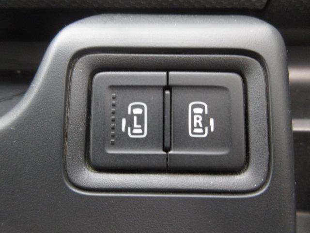 ソリオ ハイブリッドＭＺ　社外ナビ　フルセグ　バックカメラ　デュアルカメラブレーキサポート　車線逸脱警報　両側電動ドア　オートＨＩＤ＆フォグ　クルコン　純正１５ＡＷ　ＥＴＣ　シートヒーター　ＤＶＤ　Ｂｌｕｅｔｏｏｔｈ（15枚目）