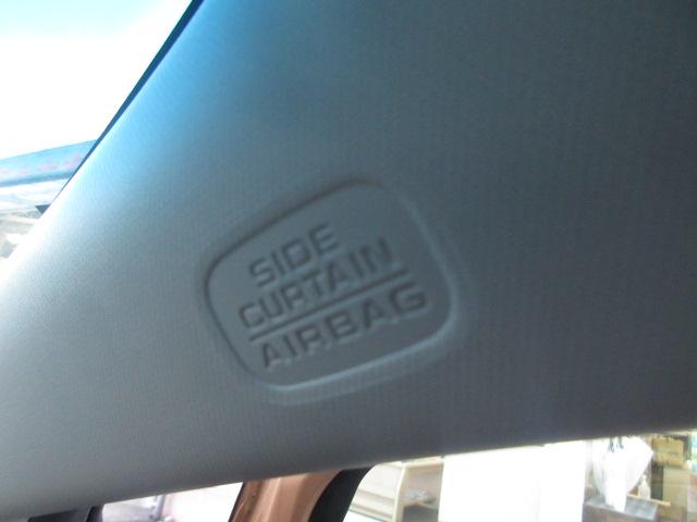 フィットハイブリッド Ｌパッケージ　社外ナビ　ＴＶ　バックカメラ　オートＬＥＤライト　衝突軽減ブレーキ　ハーフレザーシート　コーナーセンサ―　ＥＴＣ　クルーズコントロール　チップアップシート　スイッチ付革巻ステアリング（28枚目）